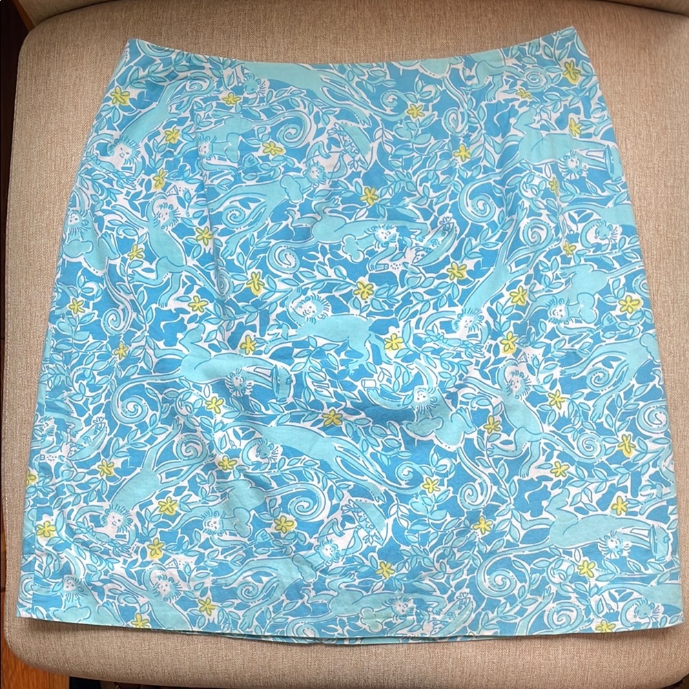 Lilly Pulitzer Blue and White Knee-Length Pencil Skirt